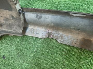 БАМПЕР НА TOYOTA MARK II QUALIS SXV20