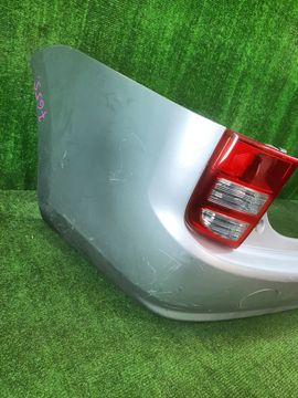 БАМПЕР НА TOYOTA ISIS ZNM10G