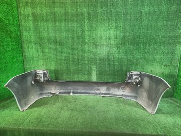 БАМПЕР НА TOYOTA ISIS ZNM10G