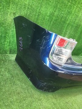 БАМПЕР НА TOYOTA ISIS ZNM10G