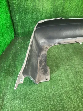 БАМПЕР НА NISSAN SUNNY B15