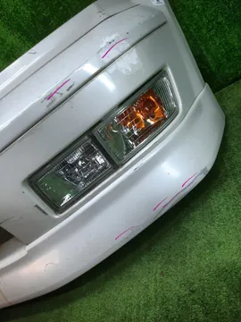 БАМПЕР НА MITSUBISHI CHARIOT GRANDIS N84W