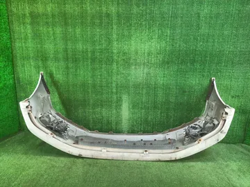 БАМПЕР НА MITSUBISHI CHARIOT GRANDIS N84W