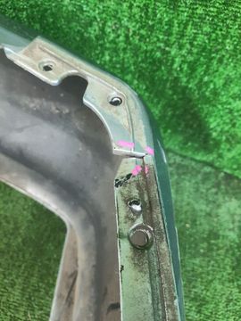 БАМПЕР НА MITSUBISHI LANCER CEDIA CS5W