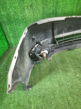 БАМПЕР НА TOYOTA ISIS ZNM10G