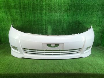 БАМПЕР НА TOYOTA ISIS ZNM10G