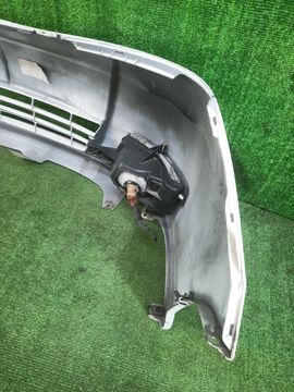 БАМПЕР НА TOYOTA ISIS ZNM10G