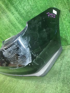 БАМПЕР НА TOYOTA PRIUS NHW20