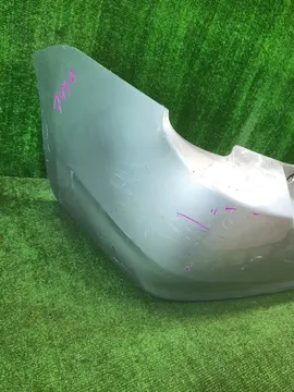 БАМПЕР НА TOYOTA PRIUS NHW20