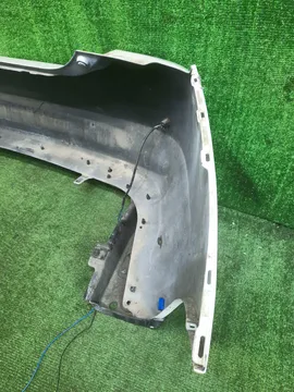 БАМПЕР НА TOYOTA PRIUS NHW20