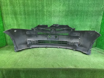 БАМПЕР НА TOYOTA RACTIS NCP100