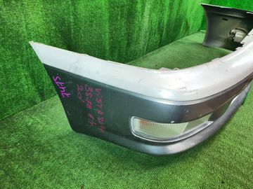 БАМПЕР НА TOYOTA VISTA SV40