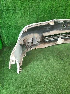 БАМПЕР НА TOYOTA IPSUM ACM21W