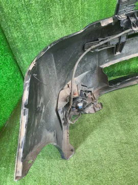 БАМПЕР НА TOYOTA VOXY ZRR70G