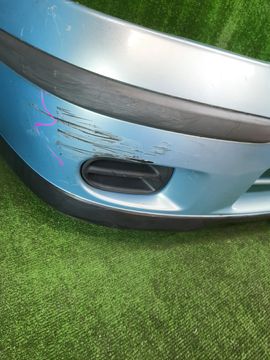 БАМПЕР НА NISSAN TINO V10