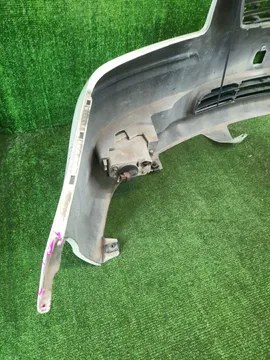 БАМПЕР НА TOYOTA PREMIO ZZT240