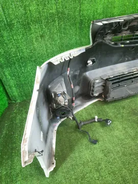 БАМПЕР НА TOYOTA PRIUS ZVW30