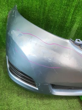 БАМПЕР НА TOYOTA ISIS ZNM10G