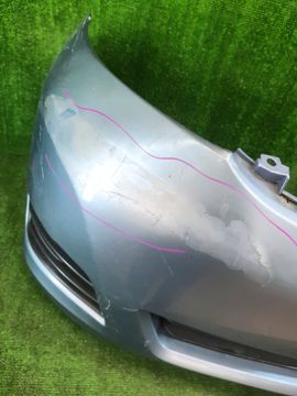 БАМПЕР НА TOYOTA ISIS ZNM10G