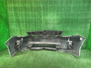 БАМПЕР НА TOYOTA PRIUS ZVW30