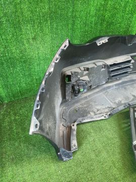 БАМПЕР НА NISSAN SERENA C26