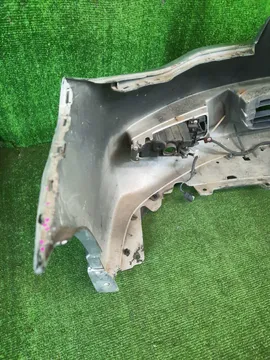 БАМПЕР НА HONDA CIVIC FD1