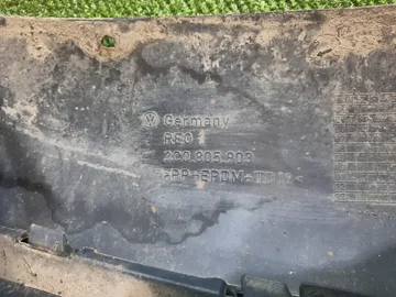 БАМПЕР НА VOLKSWAGEN PASSAT 3C