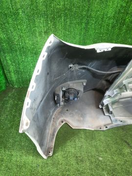 БАМПЕР НА NISSAN SERENA C26