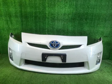 БАМПЕР НА TOYOTA PRIUS ZVW30