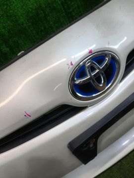БАМПЕР НА TOYOTA PRIUS ZVW30
