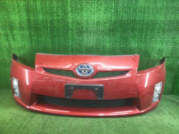 БАМПЕР НА TOYOTA PRIUS ZVW30