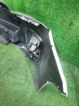 БАМПЕР НА TOYOTA PRIUS ZVW30
