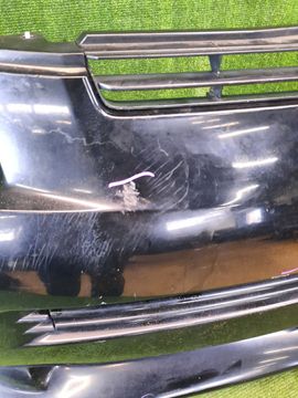 БАМПЕР НА TOYOTA VOXY ZRR70