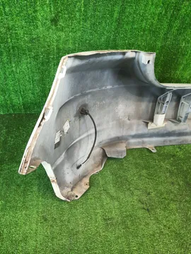 БАМПЕР НА TOYOTA RUNX NZE121