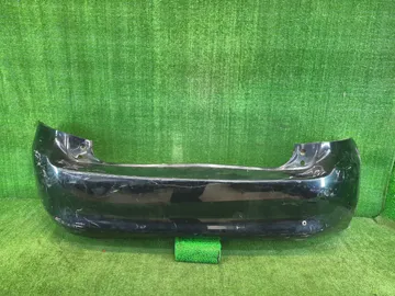 БАМПЕР НА TOYOTA AURIS NZE151