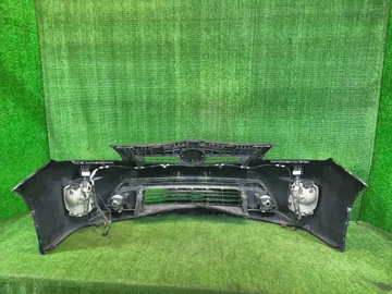 БАМПЕР НА TOYOTA PRIUS ZVW30