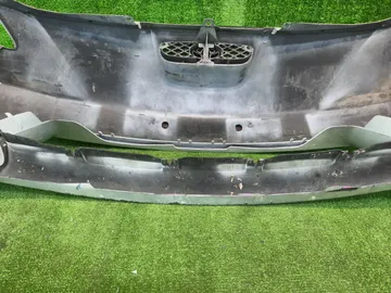 БАМПЕР НА TOYOTA CELICA ZZT230