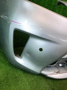 БАМПЕР НА TOYOTA PRIUS ZVW30