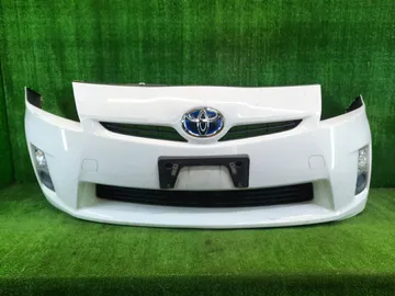 БАМПЕР НА TOYOTA PRIUS ZVW30