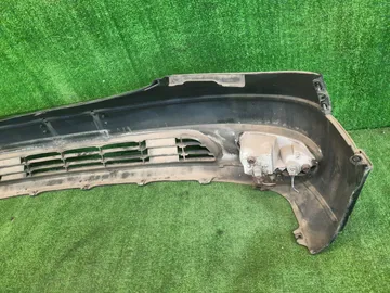 БАМПЕР НА TOYOTA CELSIOR UCF31