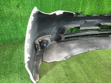 БАМПЕР НА NISSAN SERENA C26