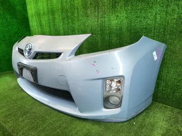 БАМПЕР НА TOYOTA PRIUS ZVW30
