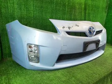 БАМПЕР НА TOYOTA PRIUS ZVW30