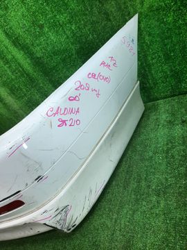 БАМПЕР НА TOYOTA CALDINA ST210