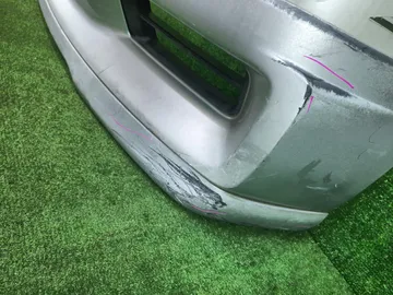 БАМПЕР НА NISSAN ELGRAND E50