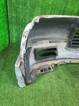 БАМПЕР НА NISSAN ELGRAND E50