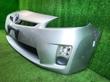 БАМПЕР НА TOYOTA PRIUS ZVW30