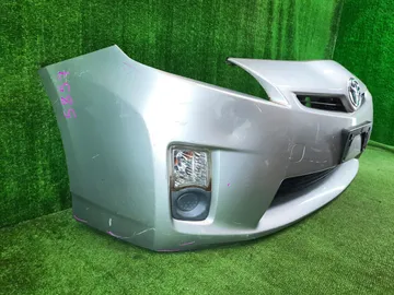 БАМПЕР НА TOYOTA PRIUS ZVW30