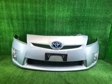 БАМПЕР НА TOYOTA PRIUS ZVW30