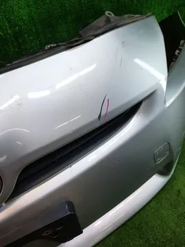 БАМПЕР НА TOYOTA PRIUS ZVW30